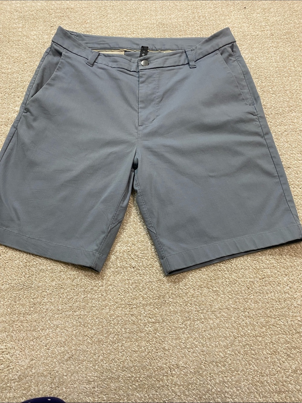 lululemon athletica Steel Blue Flat-Front Men's Shorts Size 33 - Picture 15 of 16